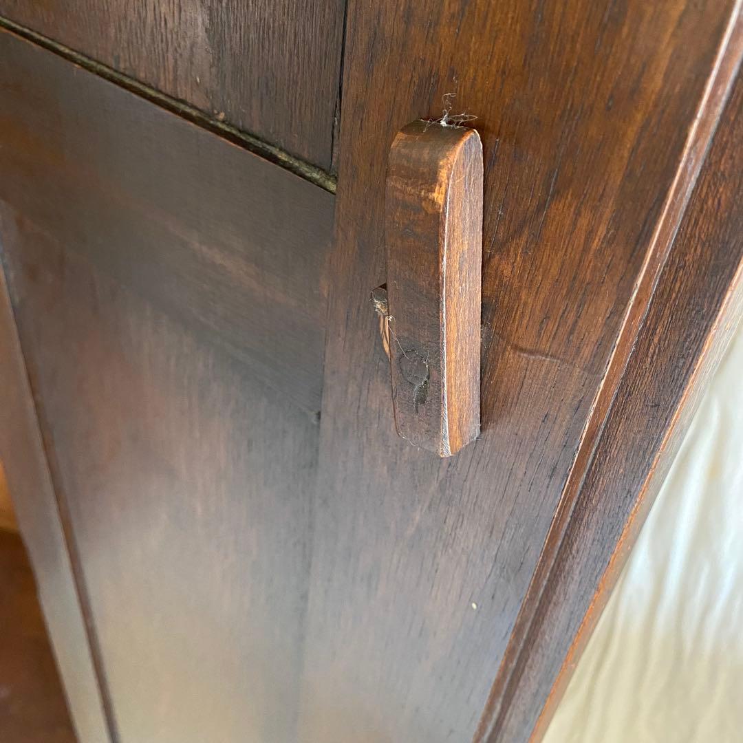 イギリス　アンティーク　ワードローブ　英国カントリー　ヨーロピアン　キャビネット