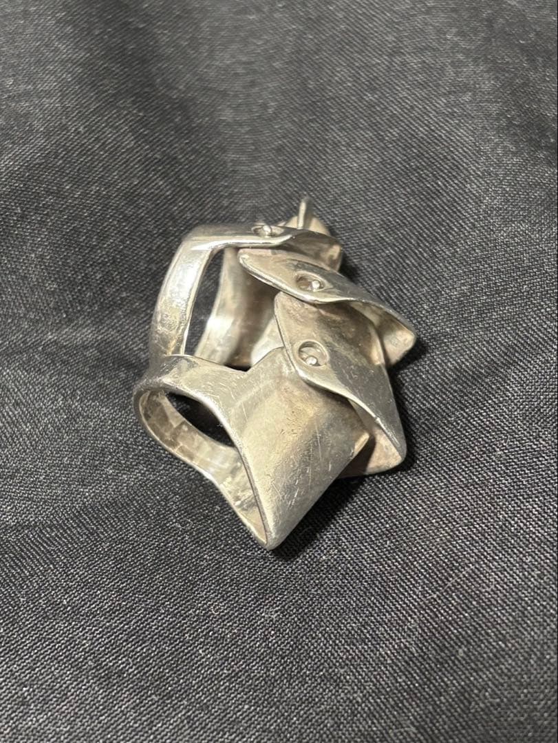 Vivienne Westwood アーマーリング S