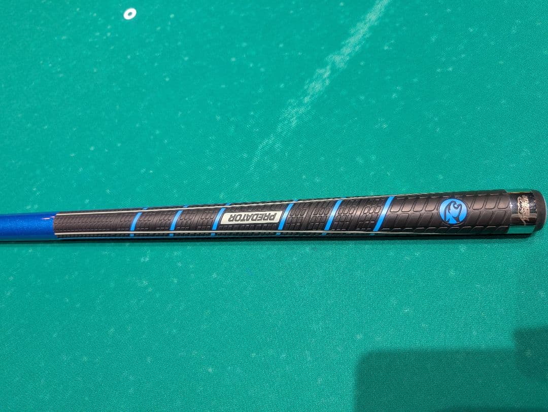 プレデターＢＫ ＲＵＳＨ 稀少品 数量限定のメタリックブルー(スポーツグリップ)