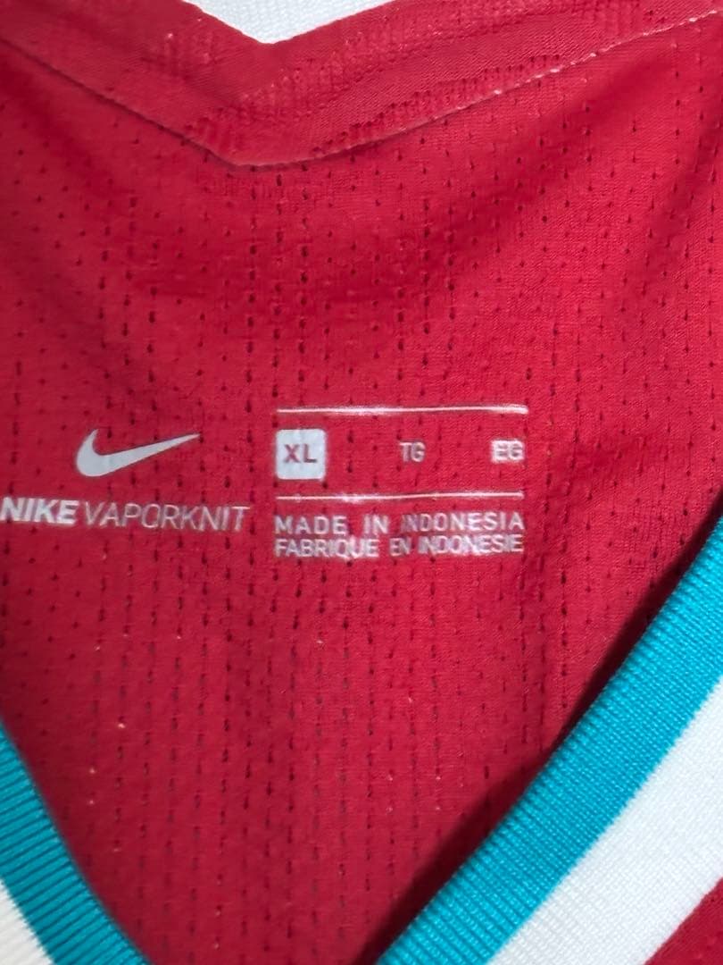 リヴァプール　オーセンティック　アーノルド