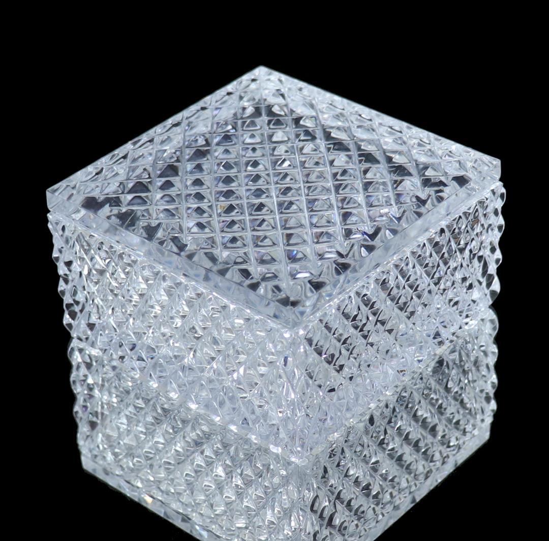 オールド・バカラ 珍品 四角型 ディアマン・ビゾー 切子蓋物 小物入れ 菓子入れ