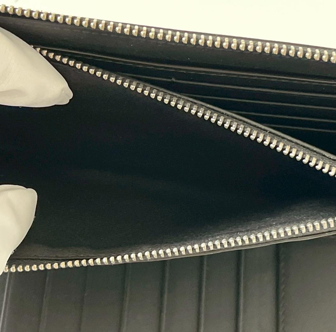 美品　BURBERRY バーバリー 長財布 ラウンドファスナー