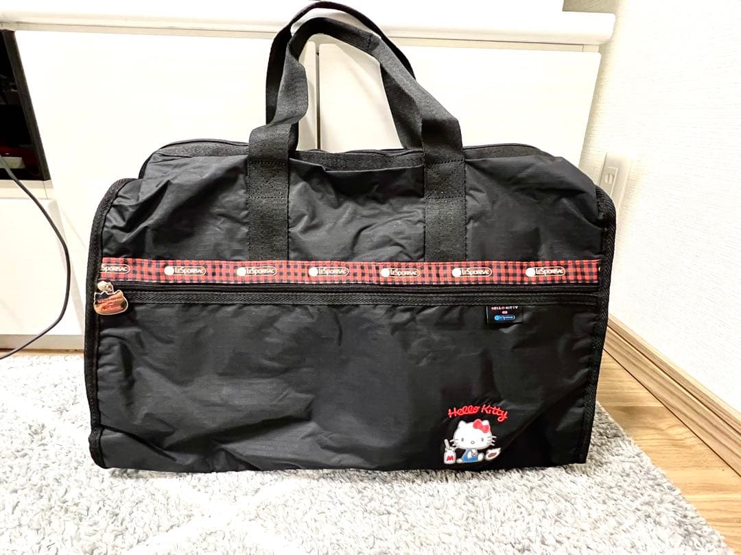 レスポートサック　サンリオ キティ ボストンバッグ ポーチ付き　ブラック