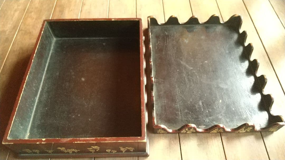 螺鈿 文箱 硯箱 \"栗鼠と葡萄 \" 時代不詳