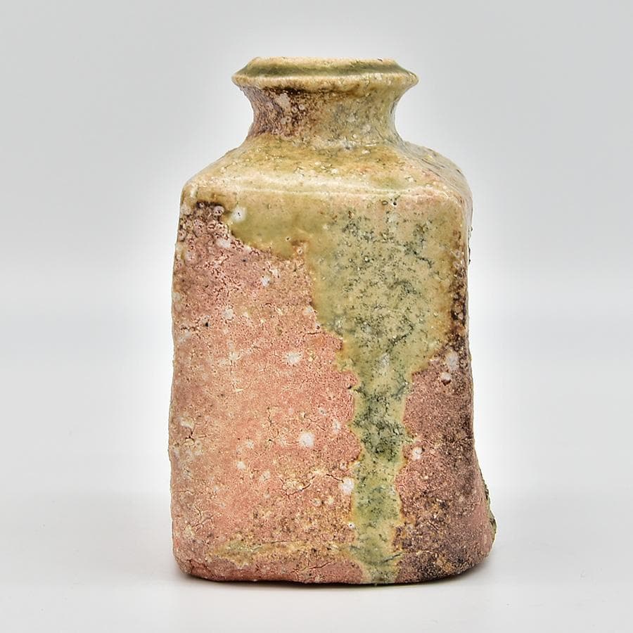 谷清右衛門 (一苔) 造 信楽角蹲壺 共箱 黄布 花器 花瓶 花入