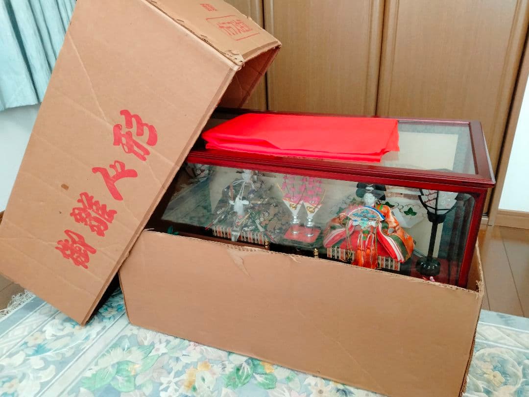 雛人形　久月　ガラスケース入　元箱有　煙草ペット無