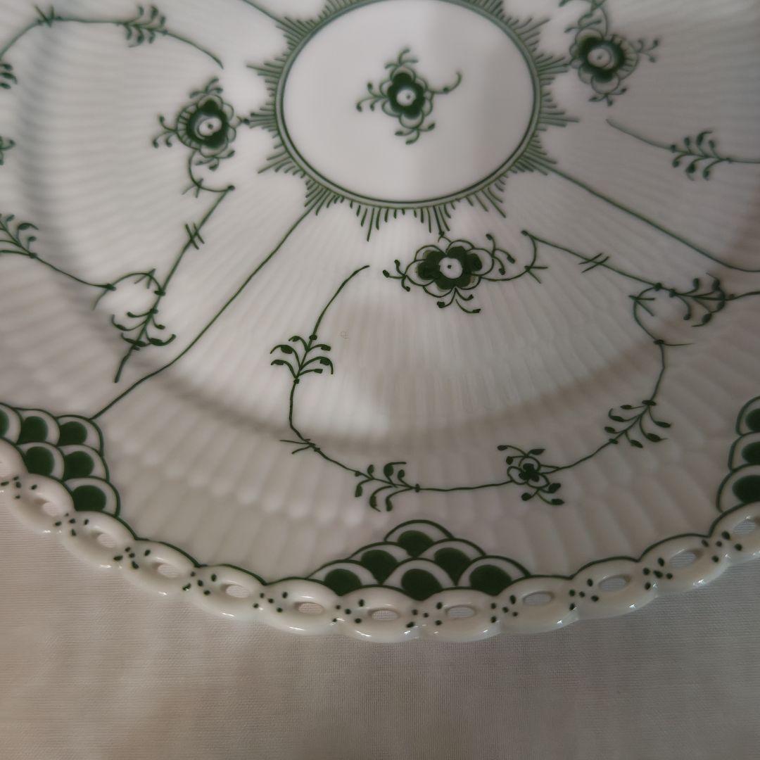 未使用 ロイヤルコペンハーゲン グリーンフルーテッド フルレース 24.5cm