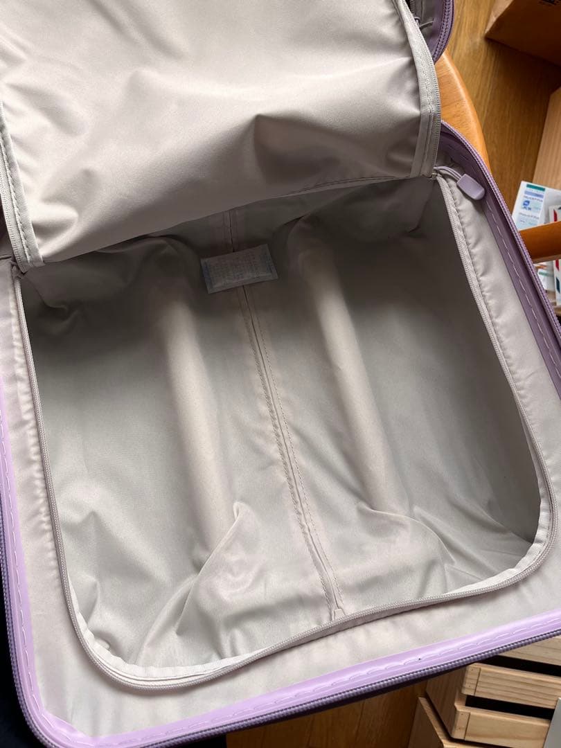 33L イノベーター スーツケース グッドサイズ スリム 多機能