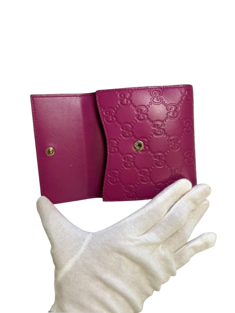 GUCCI（グッチ）グッチシマレザー 二つ折り財布 Wホック リボンモチーフ