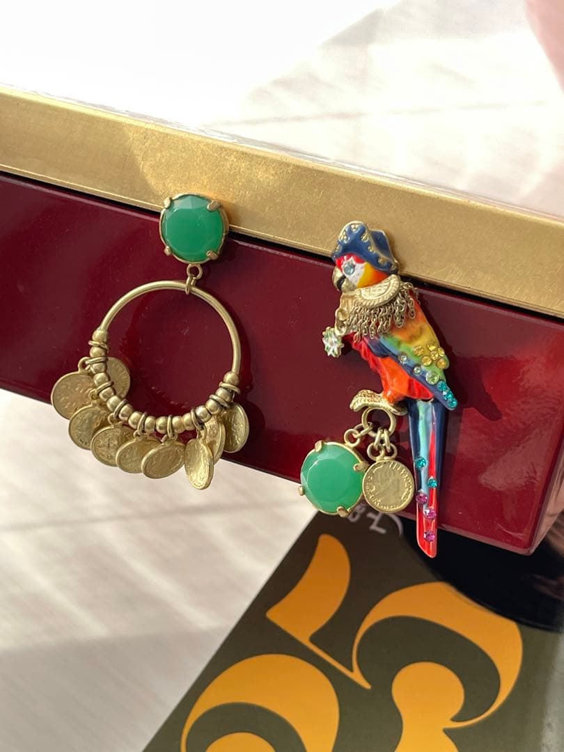 Les Néréides ピアス