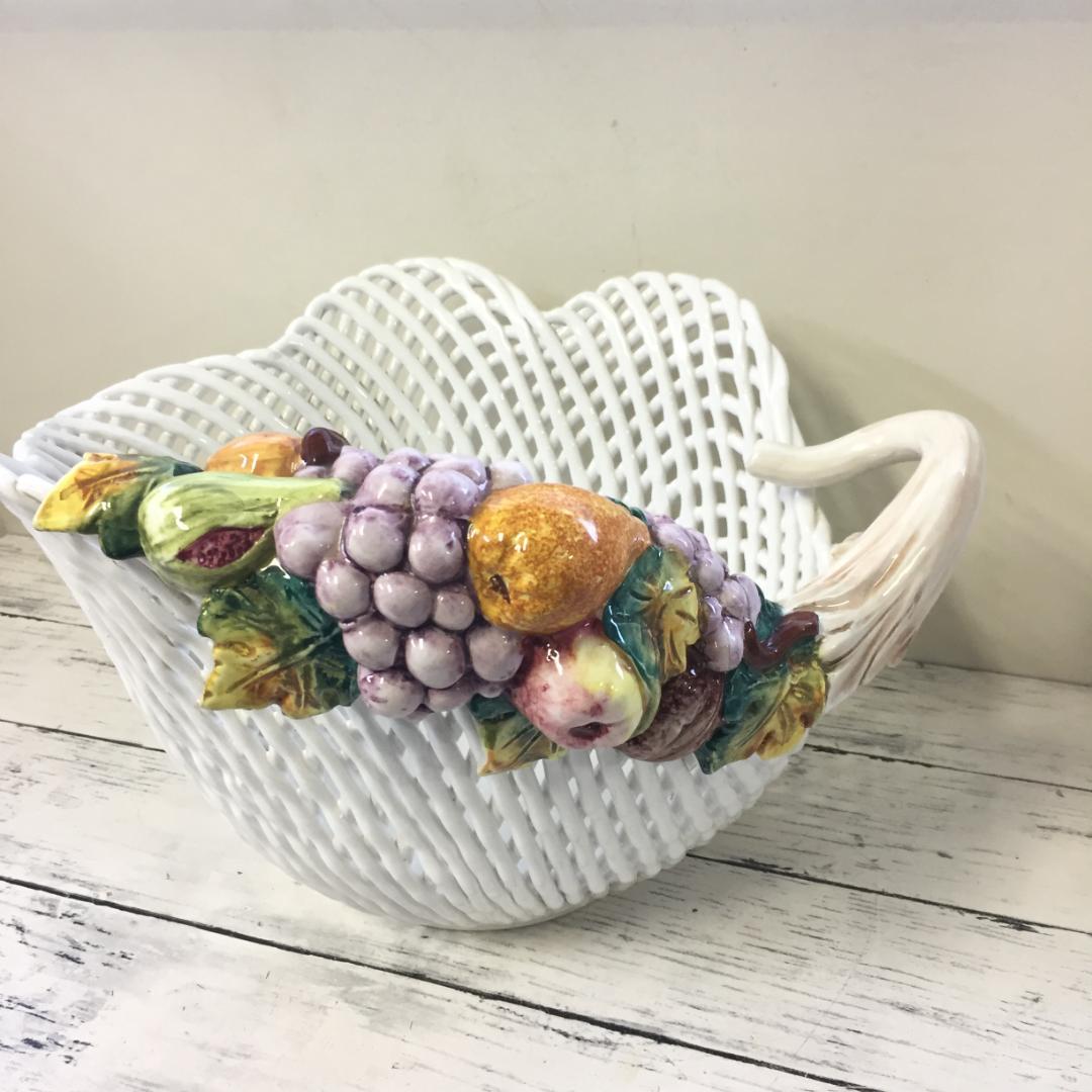 イタリア製　陶器　大きな小物入れ　バスケット　Z4129