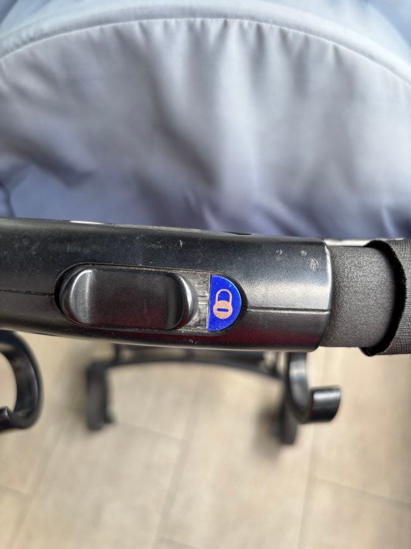 ピジョン ビングルBB2 B形ベビーカー　スカイブルー　匿名発送