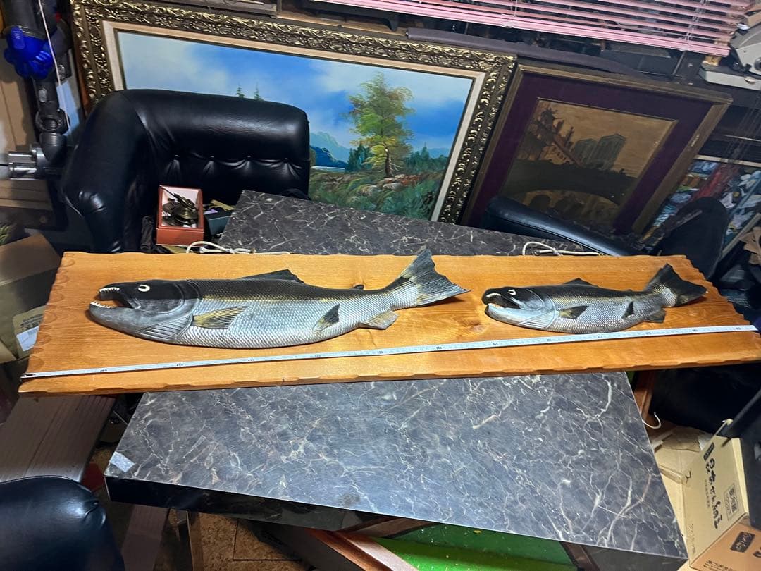 鮭の木彫り、鮭木彫り壁掛け、鮭壁掛け、鮭の雄雌壁掛け