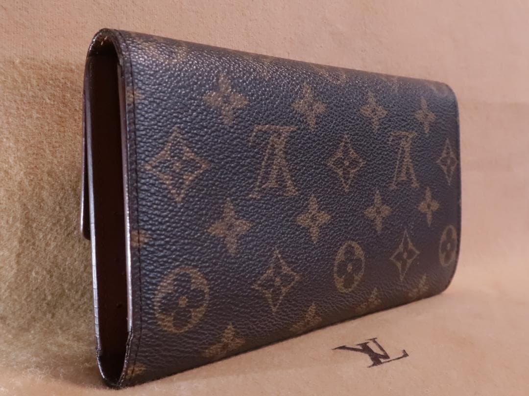 ルイ・ヴィトン モノグラムM61215「ボルト・トレゾール・インターナショナル」