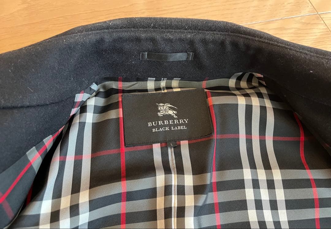 バーバリーブラックレーベル黒カシミア入りトレンチコート