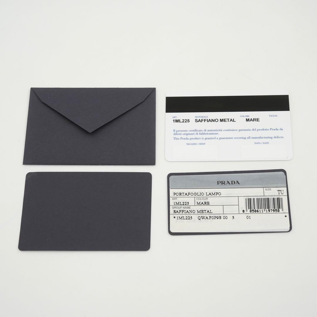 ✨未使用展示品・箱保証書付き✨　PRADA ミニ財布　サフィアーノレザー　L字