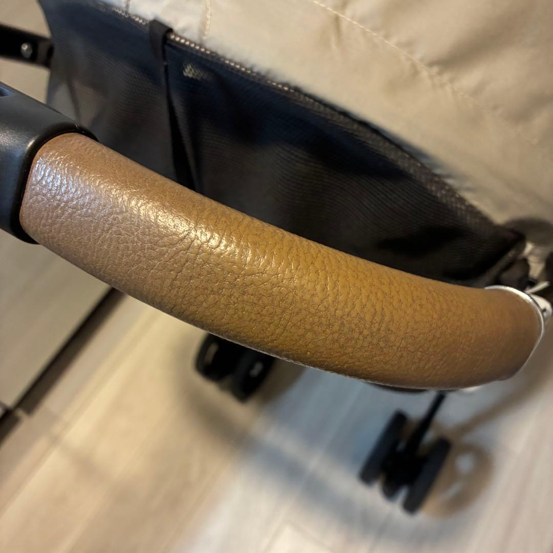 Aprica マジカルエアークッション AD ベビーカー B型 レザーハンドル