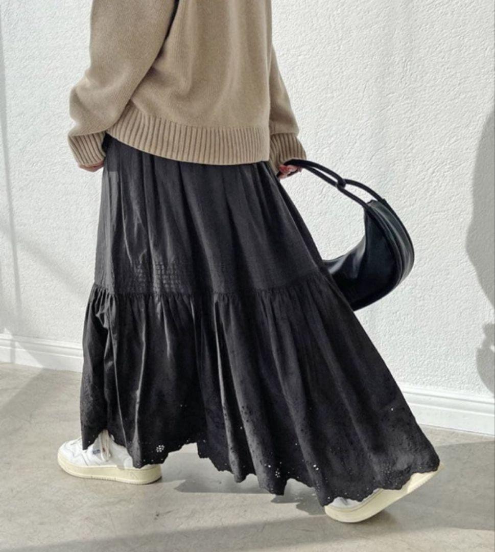 スピックアンドスパン　エンブロイダリースカート38