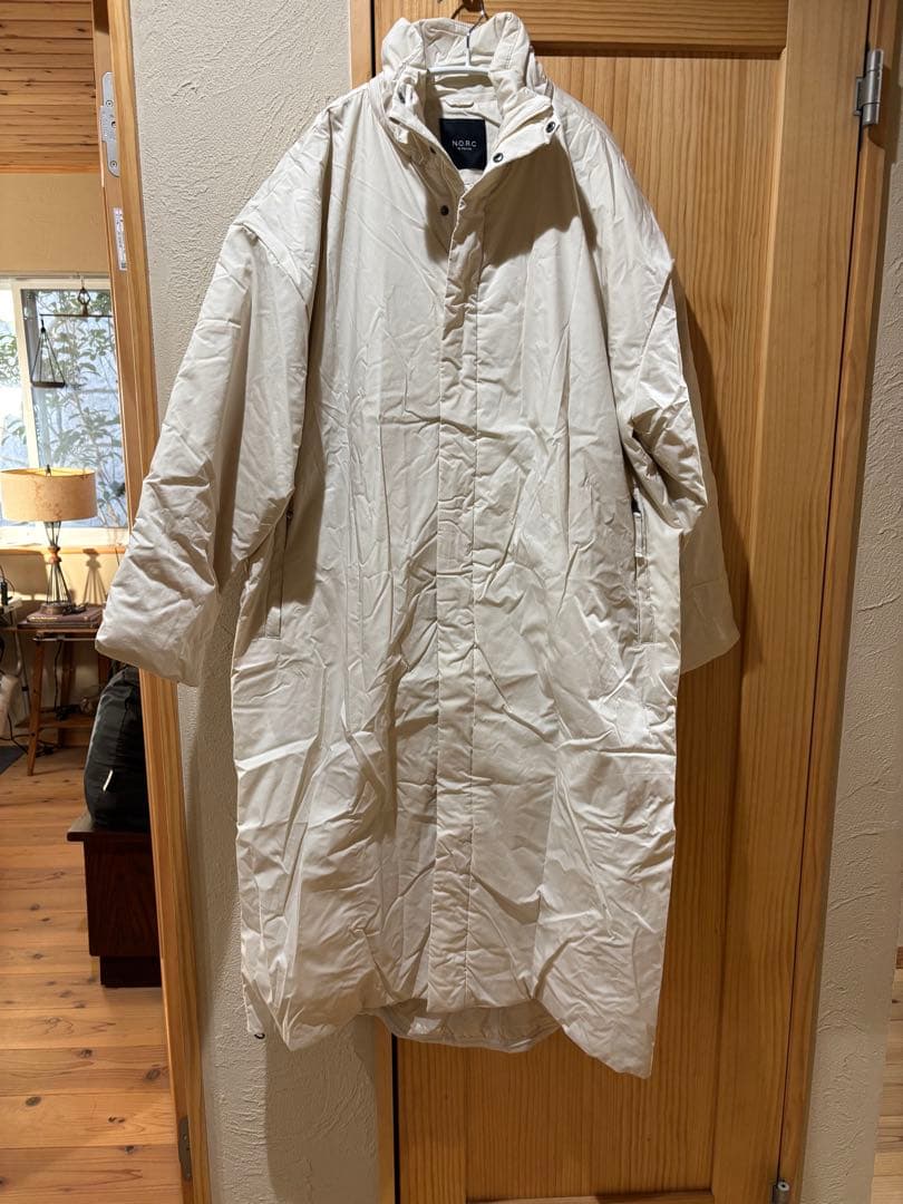N.O.R.C パディングロングコート3 エクリュ