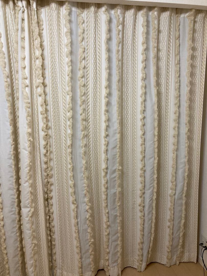 NEED'K ドレープカーテン＋レース　アイボリー　定価10万円