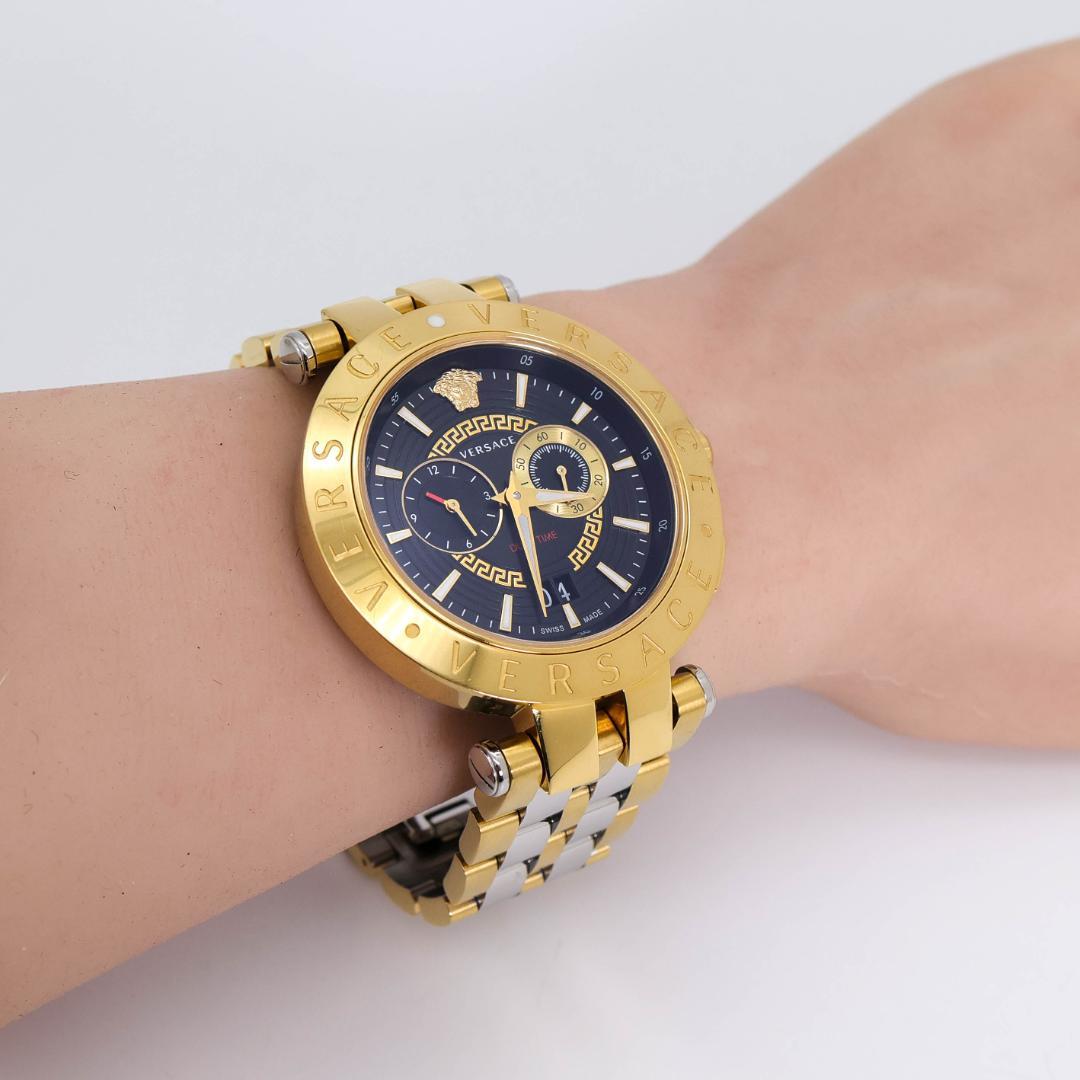 □稼働 VERSACE 腕時計 メデューサ デュアルタイム ゴールド 2617