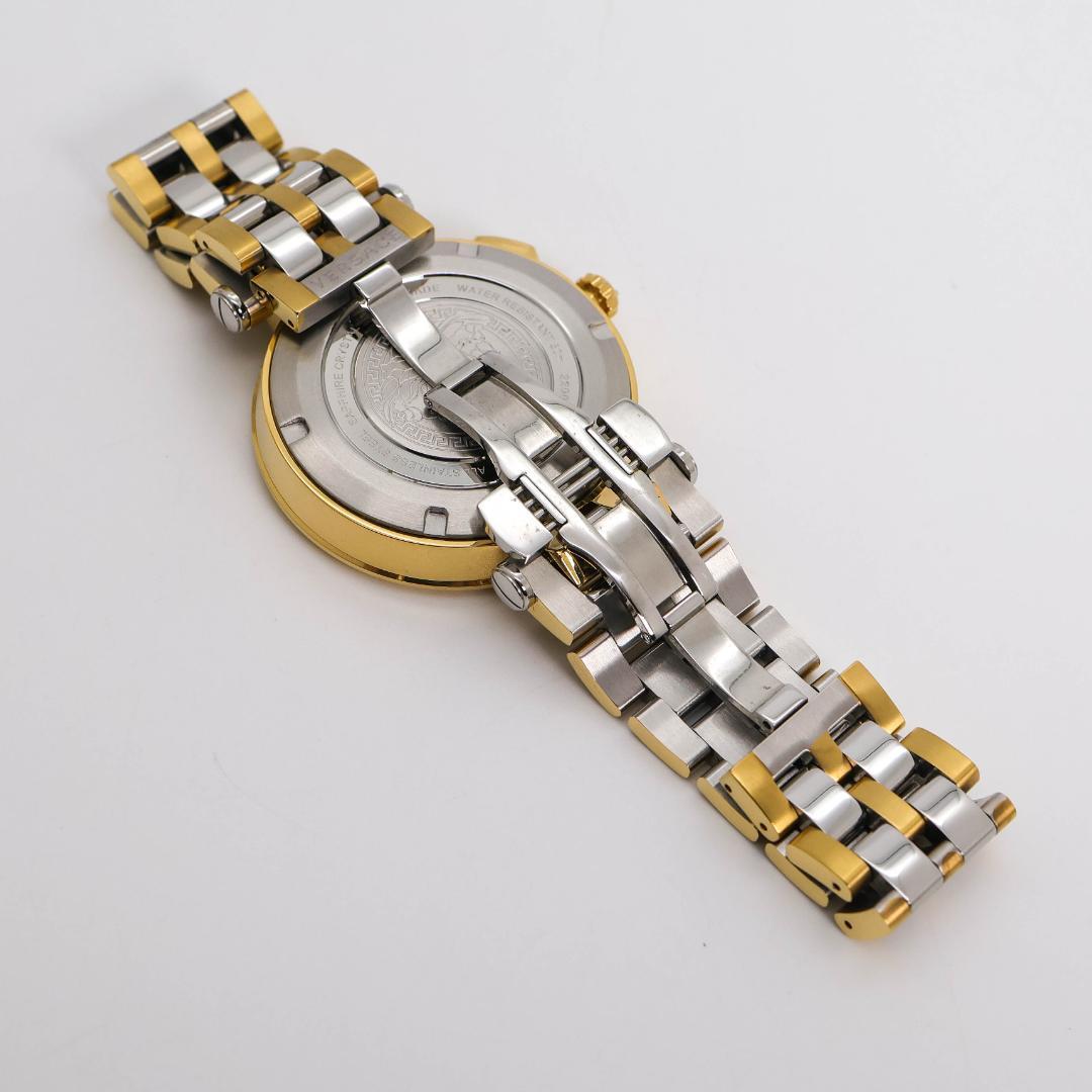 □稼働 VERSACE 腕時計 メデューサ デュアルタイム ゴールド 2617