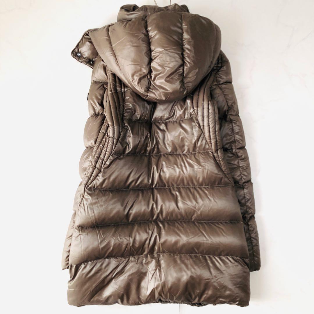 希少モデル　タトラス　サリンダウンコート　Aライン　フーデット　サイズ02