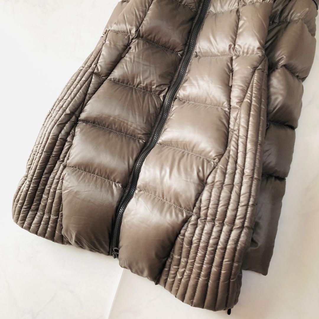 希少モデル　タトラス　サリンダウンコート　Aライン　フーデット　サイズ02