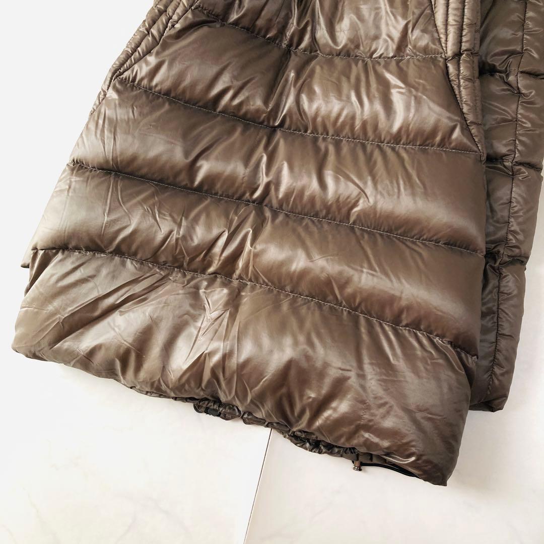 希少モデル　タトラス　サリンダウンコート　Aライン　フーデット　サイズ02