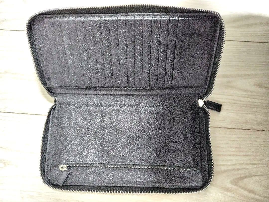 PRADA プラダ　長財布　三角ロゴ　トライアングル