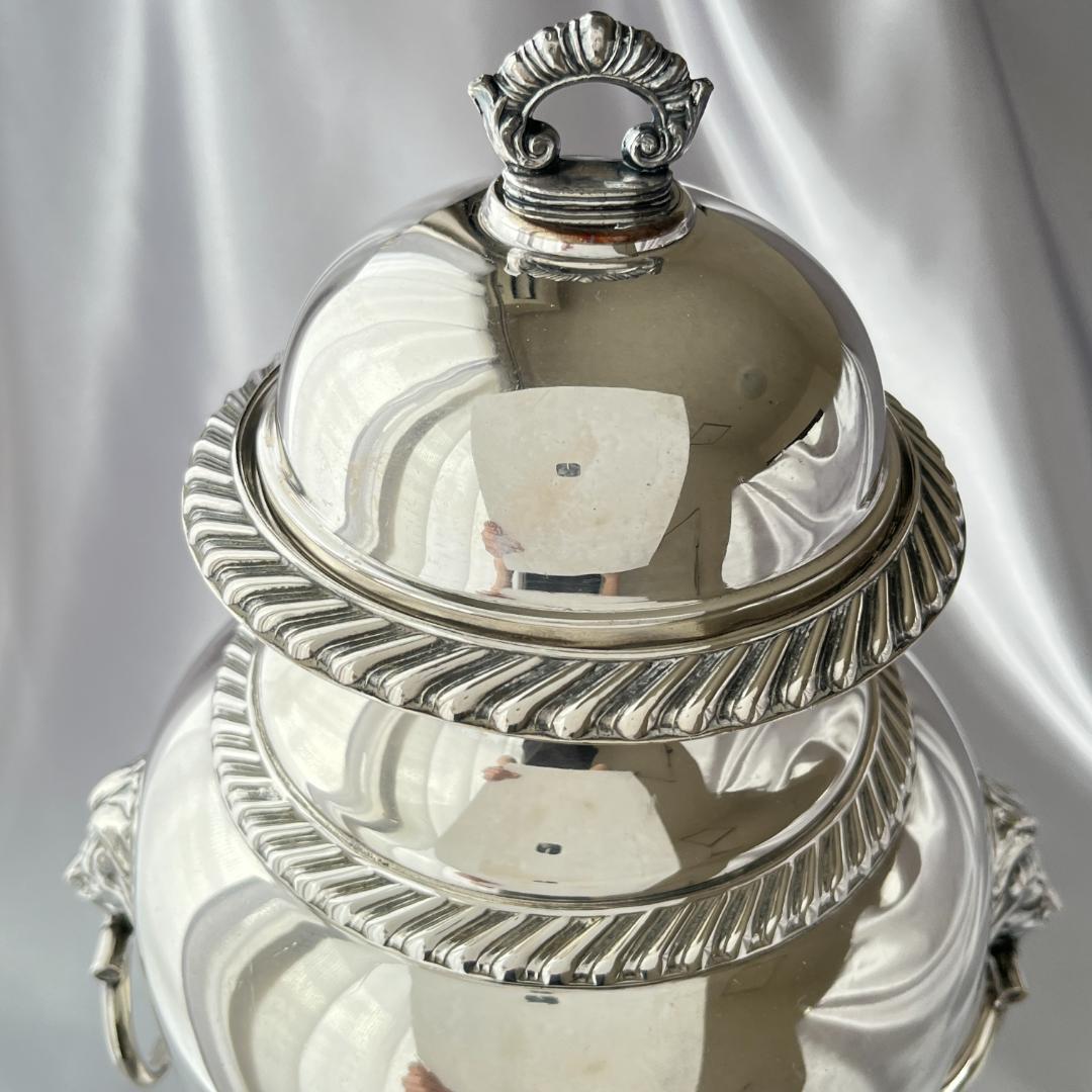 【International Silver 】ライオンのサモワール サーバー