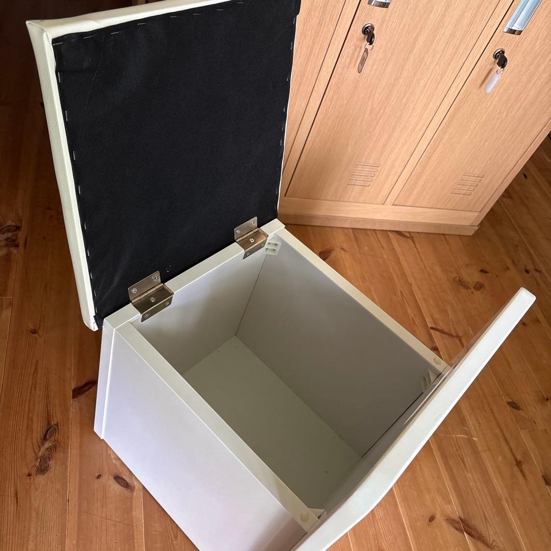 ホワイト ドレッサー・ミラー