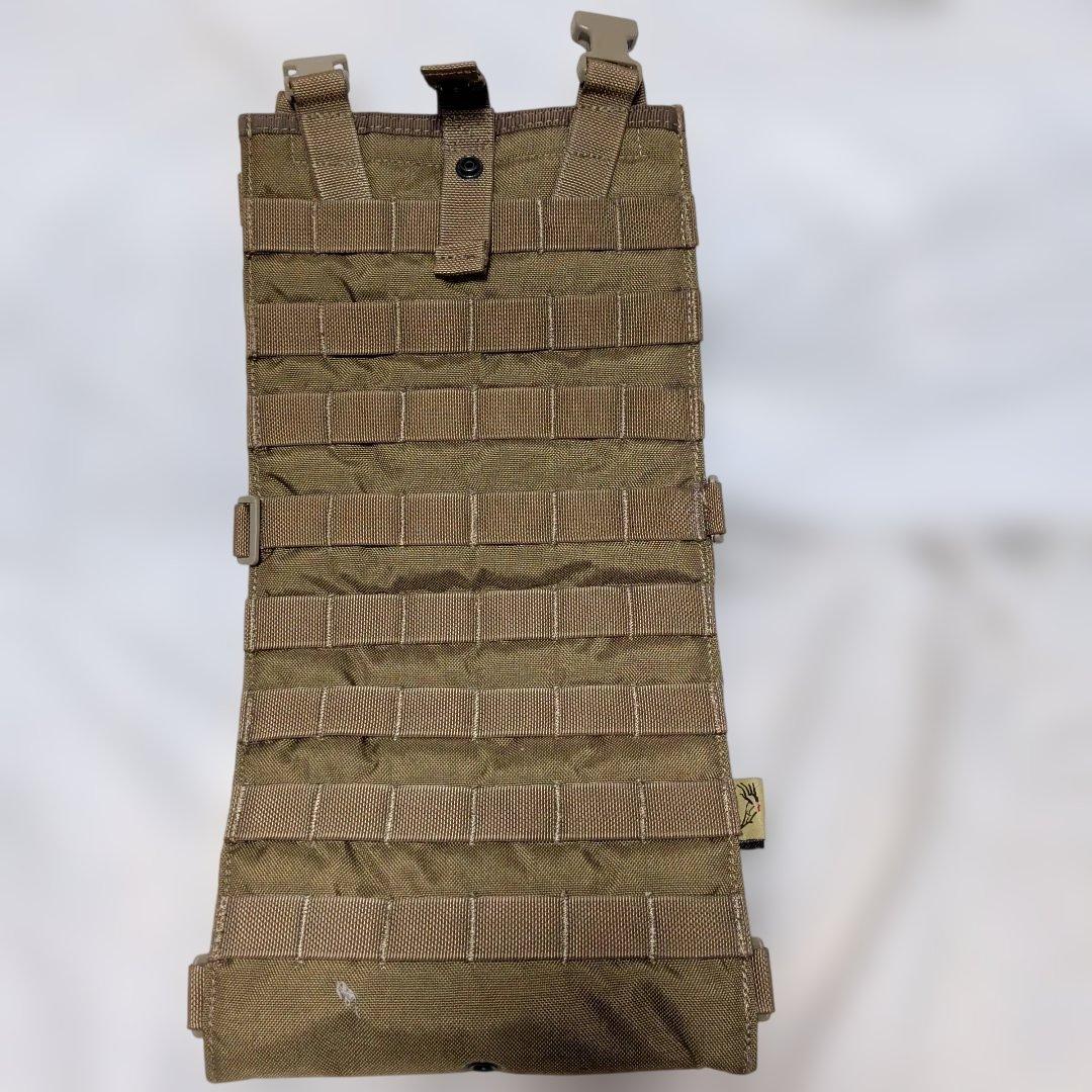 オール実物　flyye rrvベスト　バックパネル　ラジオポーチ　CB