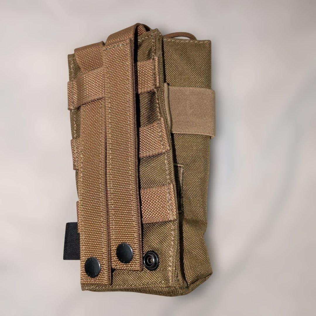 オール実物　flyye rrvベスト　バックパネル　ラジオポーチ　CB