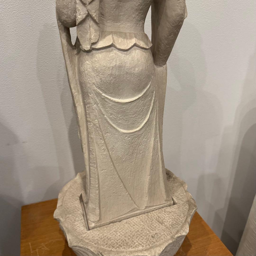 聖観音菩薩立像 石像 台座付 大型サイズ(高さ74cm)