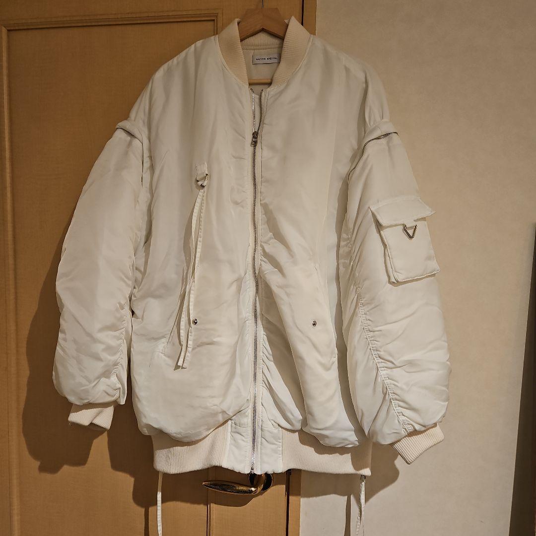 MAISON SPECIAL ホワイト MA-1ジャケット　アーム取り外し可能