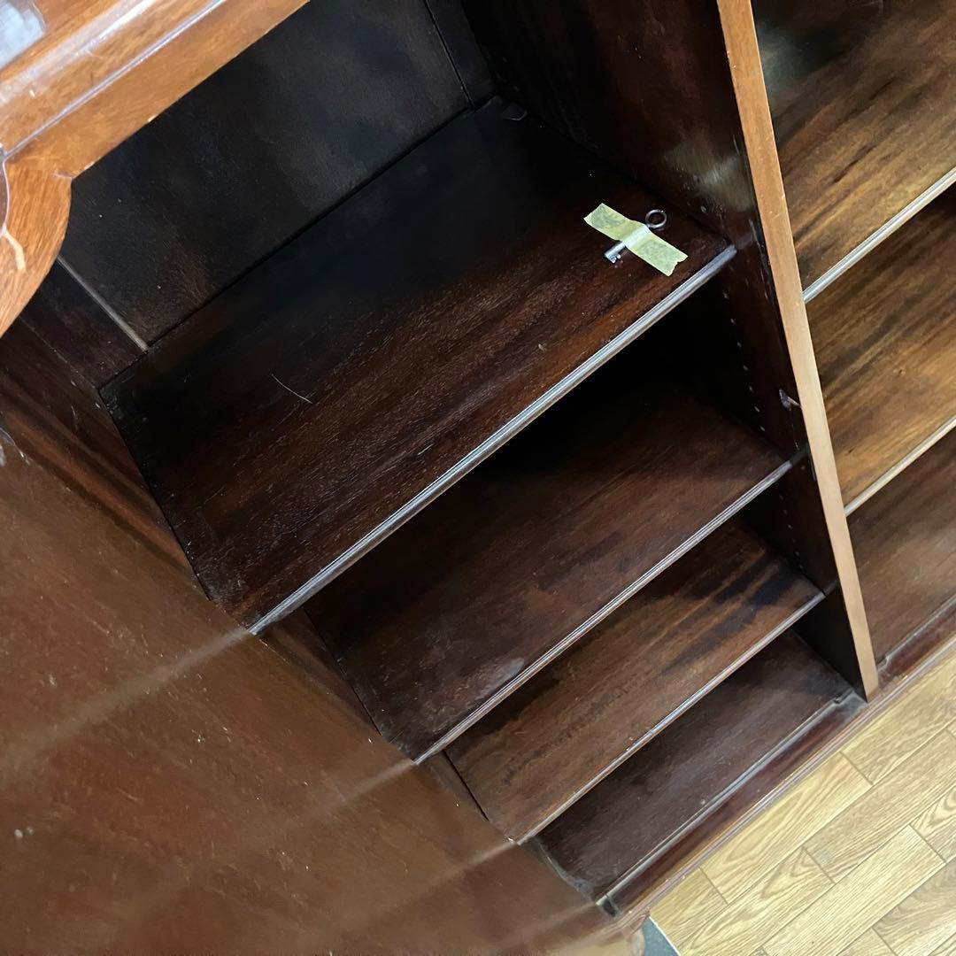 イギリスアンティーク キャビネット サイドボード 鍵付き