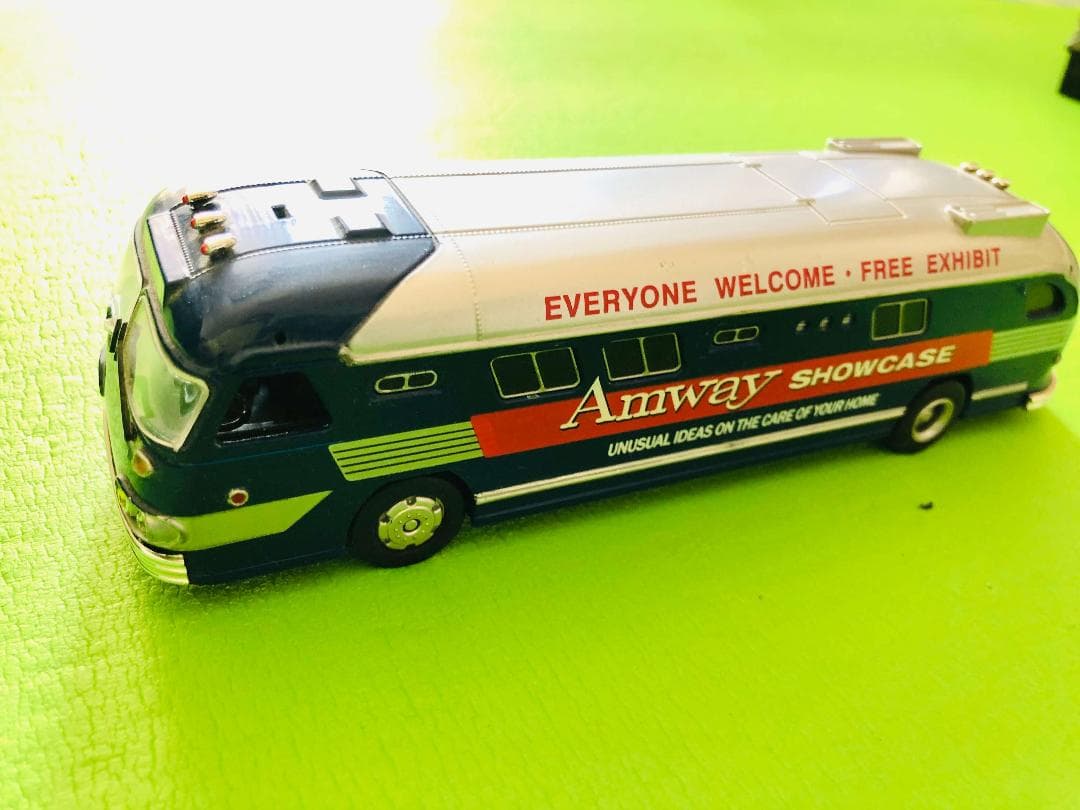 【激レア非売品】アムウェイ Amway バス 模型置物 ショーケース