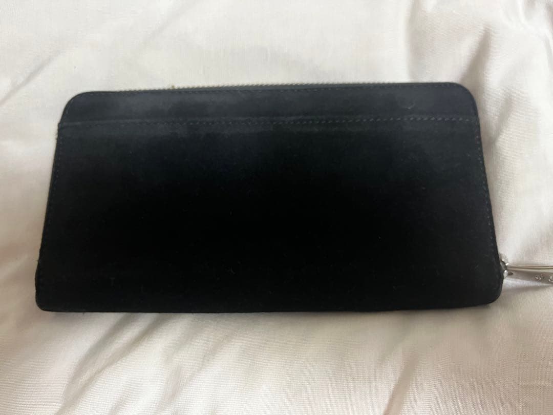 UGG 黒 スエード 財布　長財布