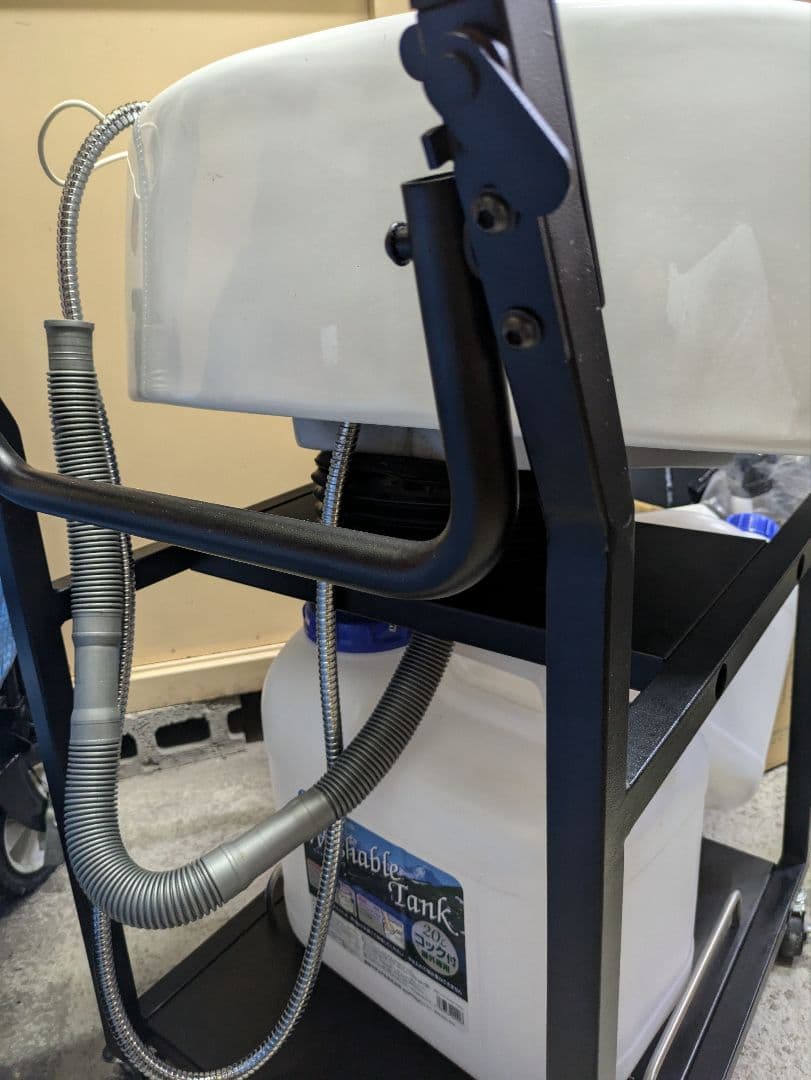 引き取り限定 移動式シャンプー台 移動式チェアー セット売り