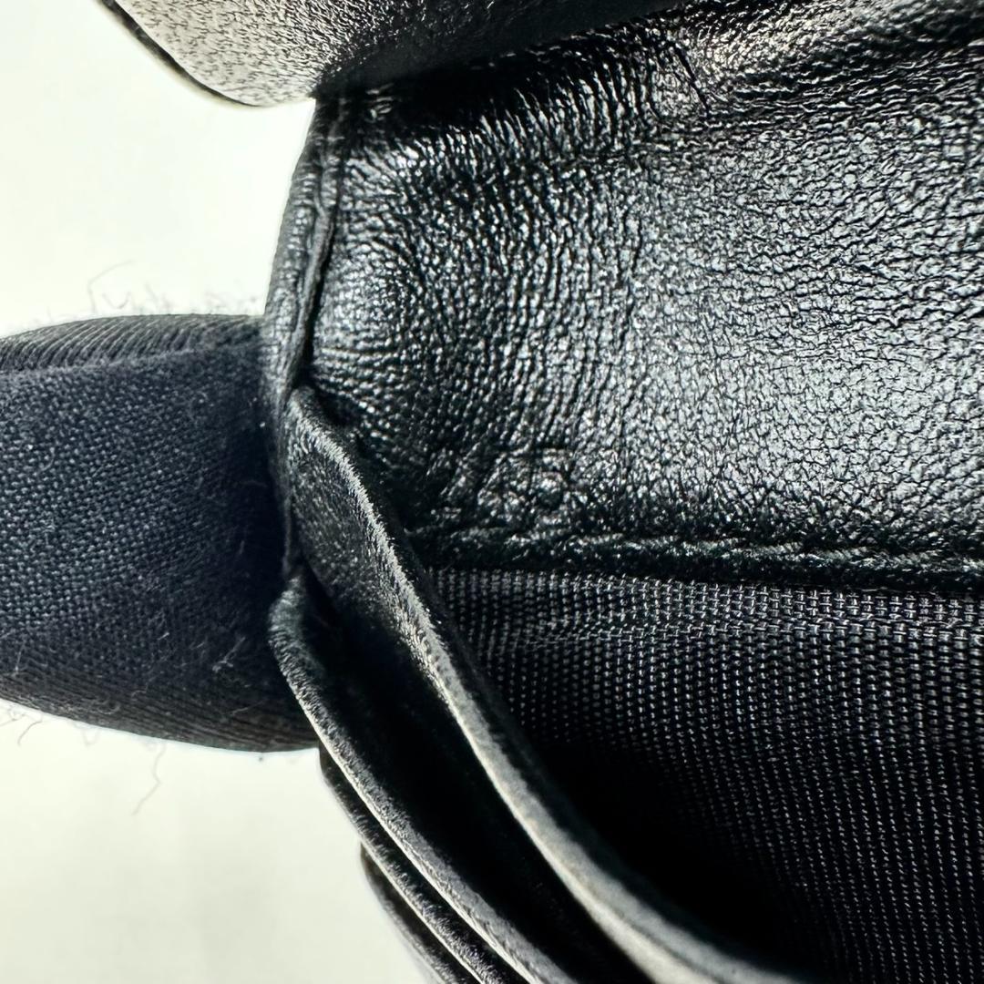 miu miu ミュウミュウ マテラッセ ギャザー 二つ折り財布 ブラック 袋付