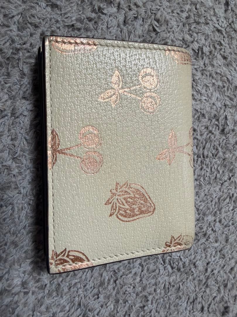 GUCCI / GGマーモント二つ折り財布