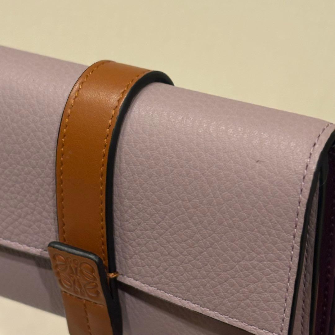 LOEWE バーティカル ウォレット スモール(ソフトグレインカーフ)