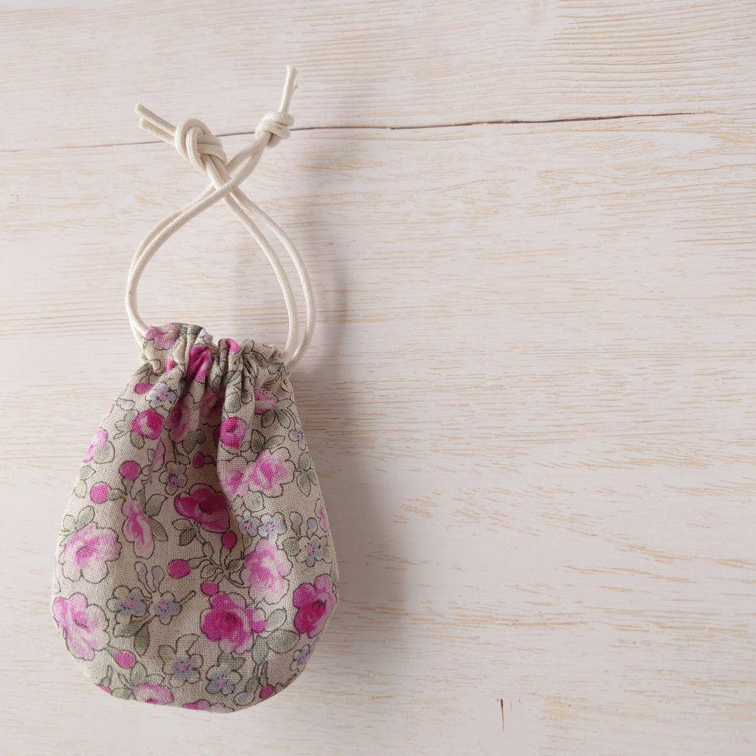 ちっちゃな巾着サシェ/詰替えタイプ【フラワーリース】