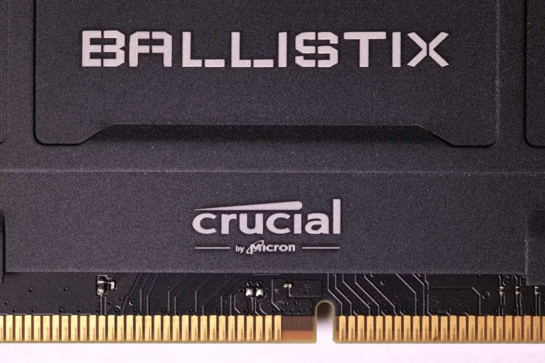 中古 DDR4 メモリ 16GB(8GB2枚組) crucial デスクトップ用