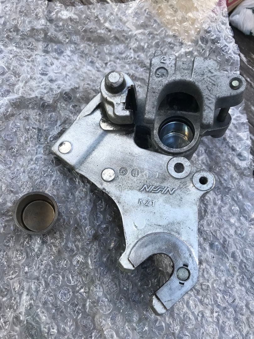 XR250 MD30 リアブレーキキャリパー オマケ サービスマニュアル