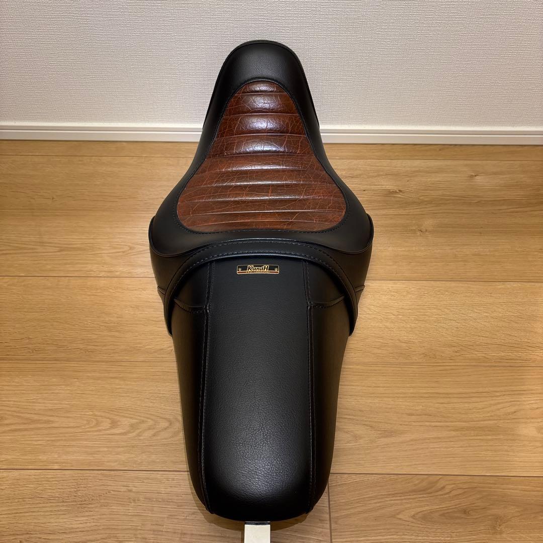 K&Hハーレーシート　ガンファイター タック2　’08～ツーリング