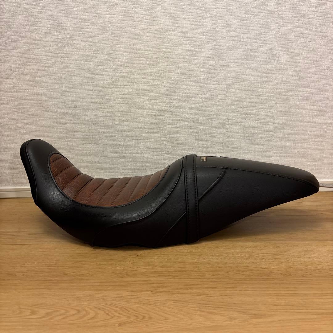 K&Hハーレーシート　ガンファイター タック2　’08～ツーリング