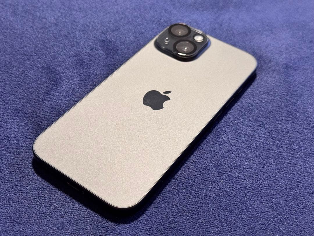 iPhone 15 128GB SIMフリー フィルム・ケース付き