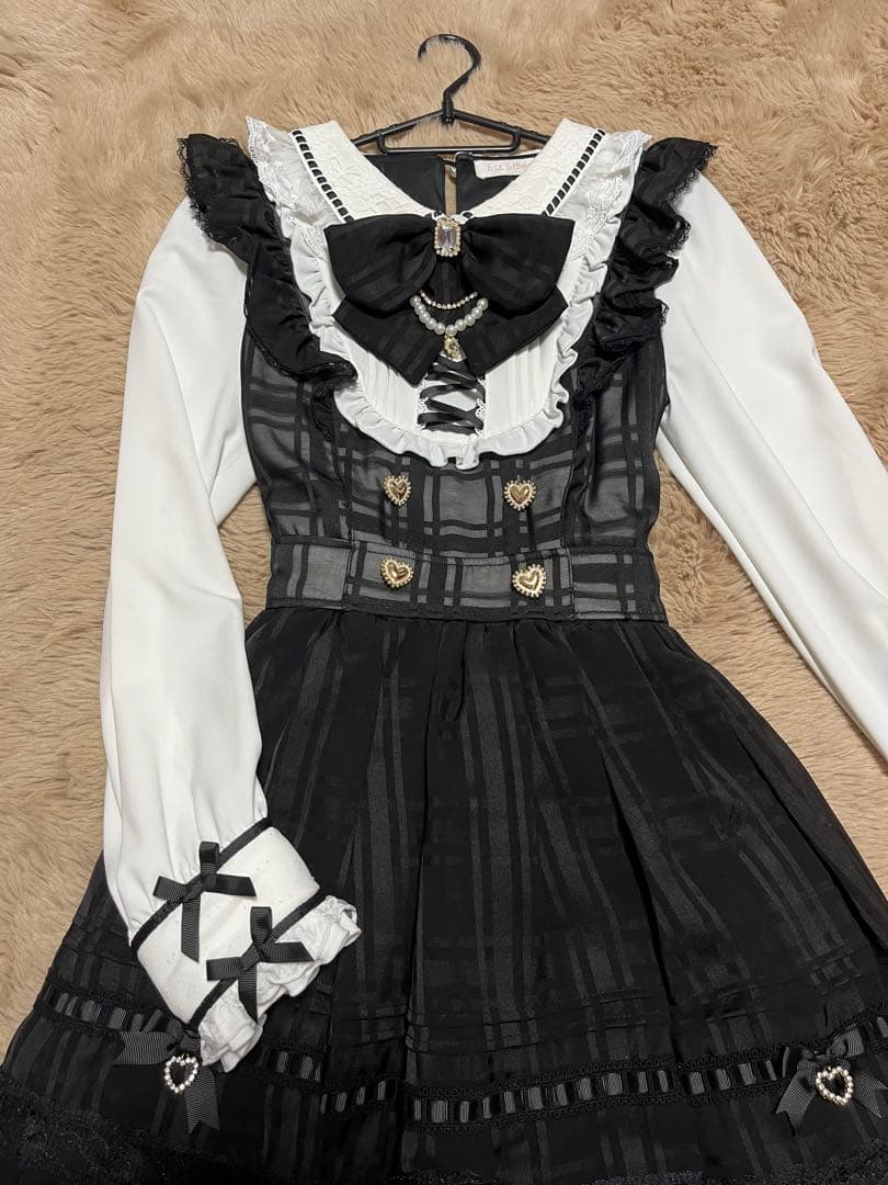 LIZLISA シアーチェックエプロンフリルワンピース